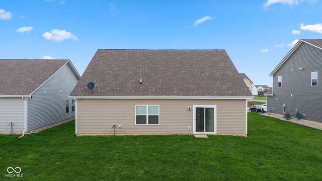 2064 Maplewood Lane, Pendleton, IN 46064