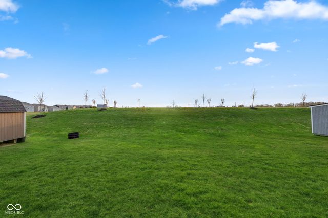 2064 Maplewood Lane, Pendleton, IN 46064