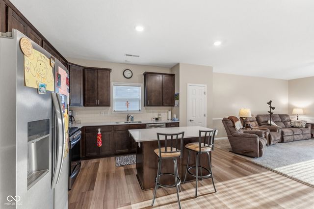 2064 Maplewood Lane, Pendleton, IN 46064