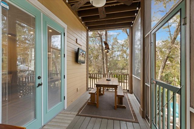 305 NE Winslow Street, Steinhatchee, FL 32359