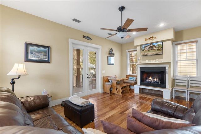 305 NE Winslow Street, Steinhatchee, FL 32359