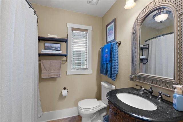 305 NE Winslow Street, Steinhatchee, FL 32359