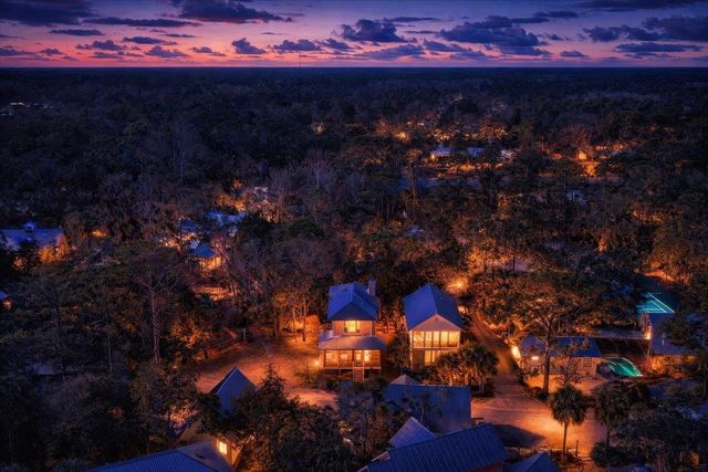 305 NE Winslow Street, Steinhatchee, FL 32359