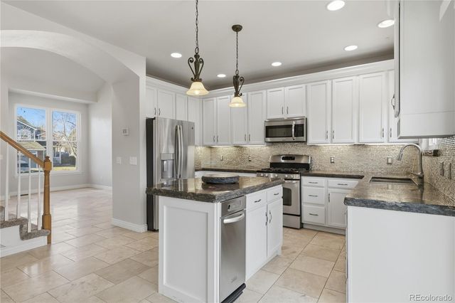 3807 Garnet Way, Highlands Ranch, CO 80126