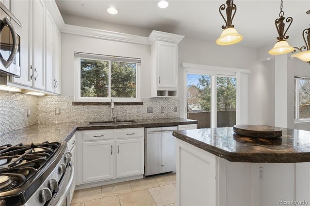 3807 Garnet Way, Highlands Ranch, CO 80126