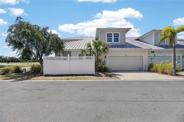 5536 LUMINAR POINTE LANE, Apollo Beach, FL 33572
