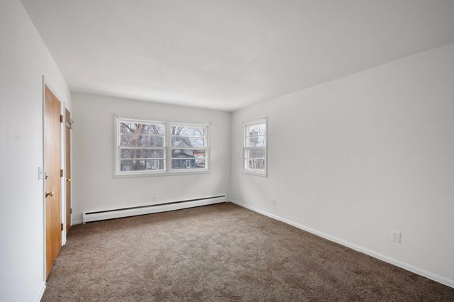 1094 25th Avenue SE, Minneapolis, MN 55414