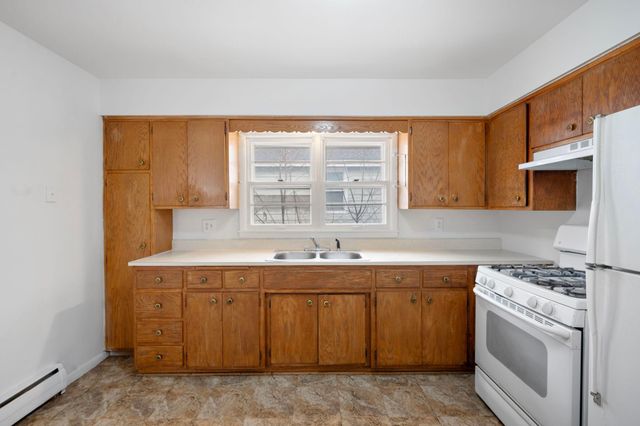 1094 25th Avenue SE, Minneapolis, MN 55414