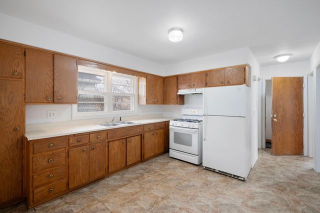 1094 25th Avenue SE, Minneapolis, MN 55414