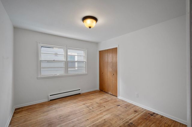 1094 25th Avenue SE, Minneapolis, MN 55414