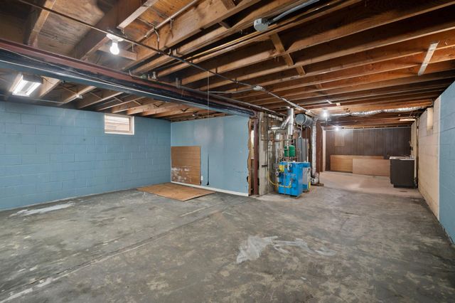 1094 25th Avenue SE, Minneapolis, MN 55414