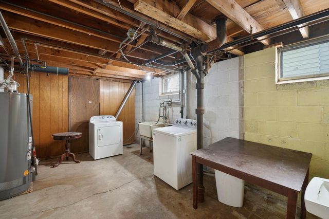 1094 25th Avenue SE, Minneapolis, MN 55414