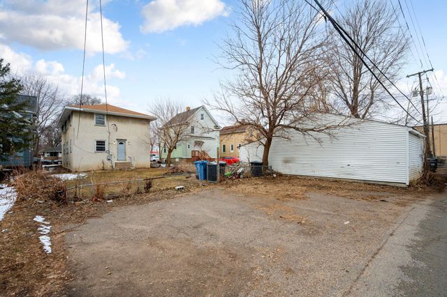 1094 25th Avenue SE, Minneapolis, MN 55414