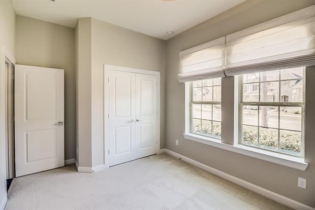 17106 Rainier Creek Drive, Humble, TX 77346