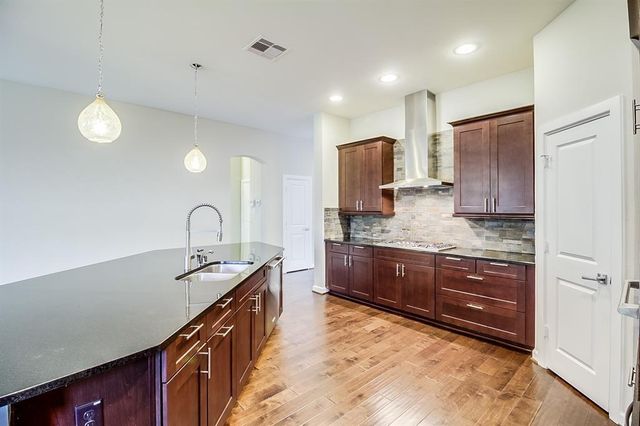 17106 Rainier Creek Drive, Humble, TX 77346