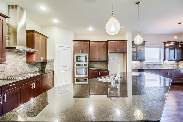 17106 Rainier Creek Drive, Humble, TX 77346