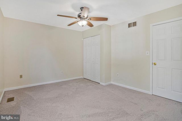 26 O BRIEN AVE, Taneytown, MD 21787