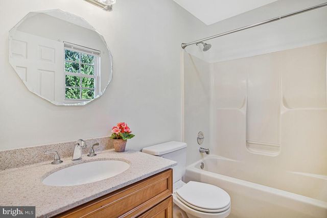 26 O BRIEN AVE, Taneytown, MD 21787