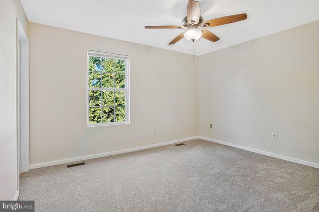 26 O BRIEN AVE, Taneytown, MD 21787