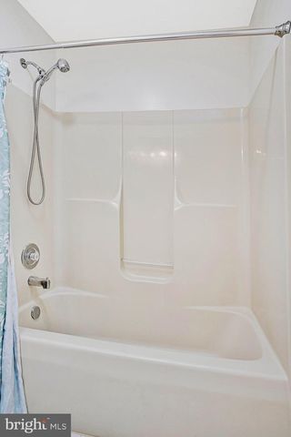 26 O BRIEN AVE, Taneytown, MD 21787