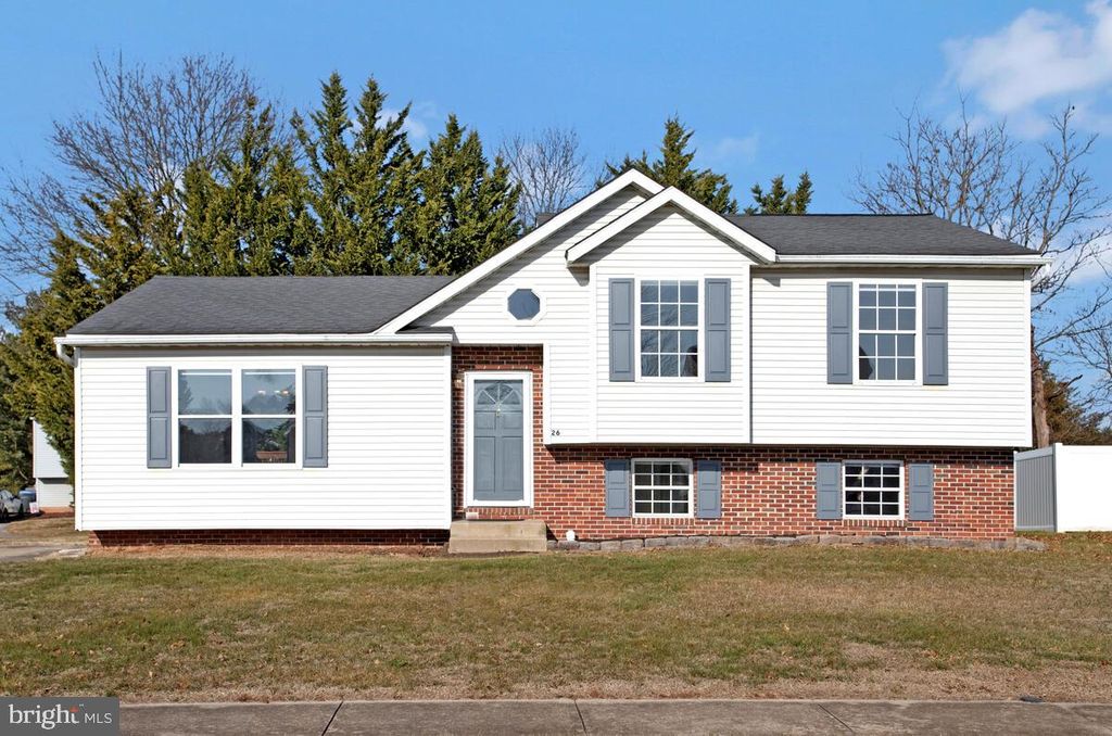 26 O BRIEN AVE, Taneytown, MD 21787