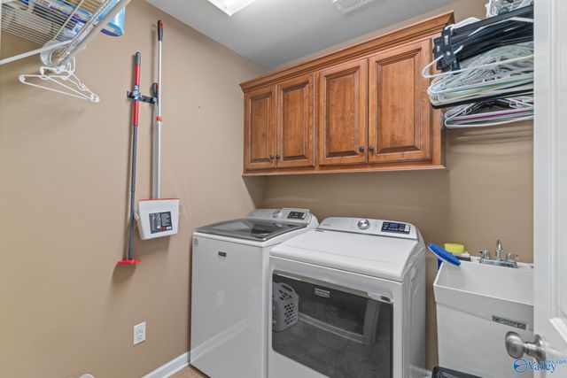 3709 Chartwell Court, Decatur, AL 35603