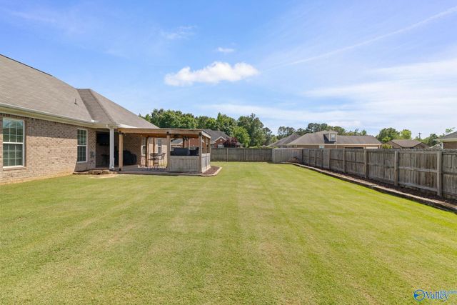3709 Chartwell Court, Decatur, AL 35603