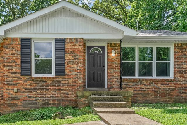 684 Dean Rd, Clarksville, TN 37040
