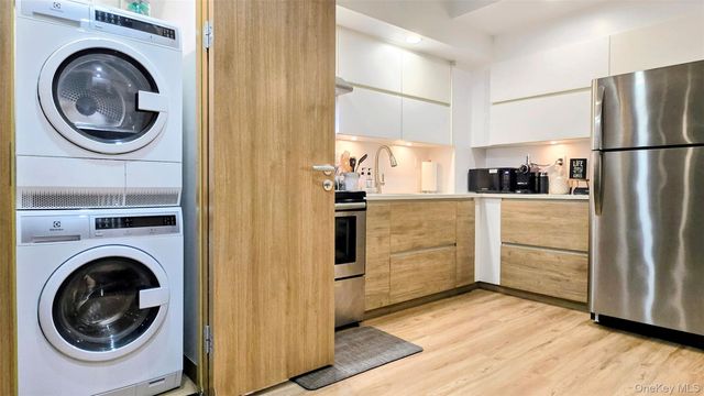 131-11 Fowler Avenue 6J, Flushing, NY 11355