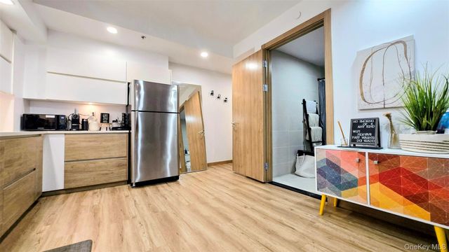 131-11 Fowler Avenue 6J, Flushing, NY 11355