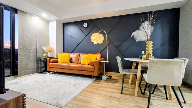 131-11 Fowler Avenue 6J, Flushing, NY 11355