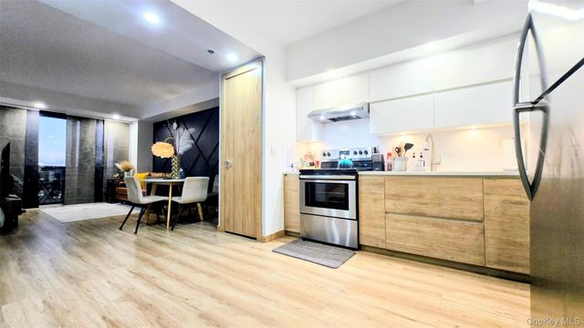 131-11 Fowler Avenue 6J, Flushing, NY 11355