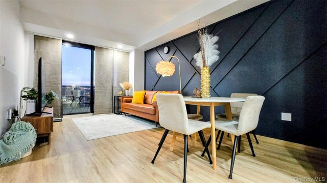 131-11 Fowler Avenue 6J, Flushing, NY 11355