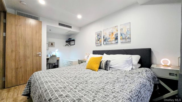 131-11 Fowler Avenue 6J, Flushing, NY 11355