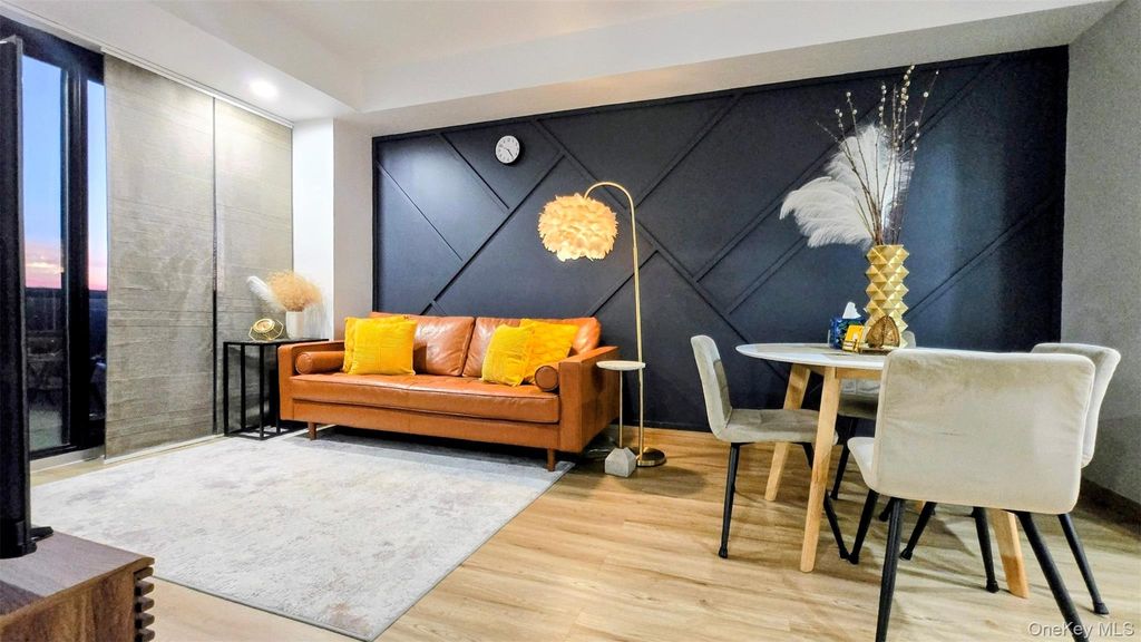 131-11 Fowler Avenue 6J, Flushing, NY 11355 — photo 3