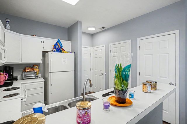 504 River Oaks Dr Apt 57F, Myrtle Beach, SC 29579