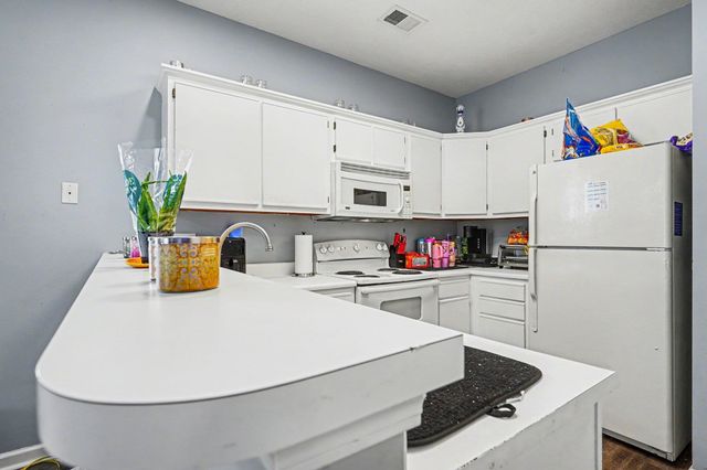 504 River Oaks Dr Apt 57F, Myrtle Beach, SC 29579