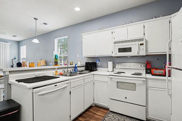 504 River Oaks Dr Apt 57F, Myrtle Beach, SC 29579
