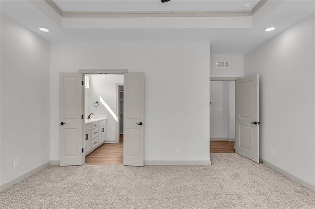 318 Rockers Drive, Baldwin City, KS 66006