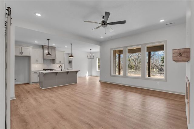 318 Rockers Drive, Baldwin City, KS 66006