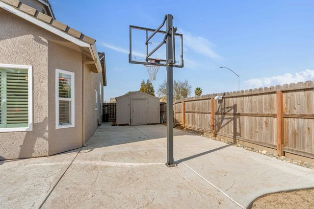 1676 Ramson Dr, Turlock, CA 95380