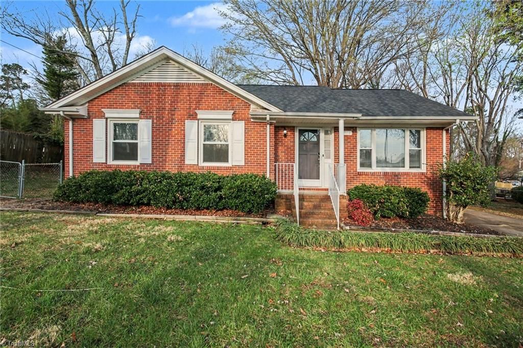 2704 Renee Drive, Greensboro, NC 27407