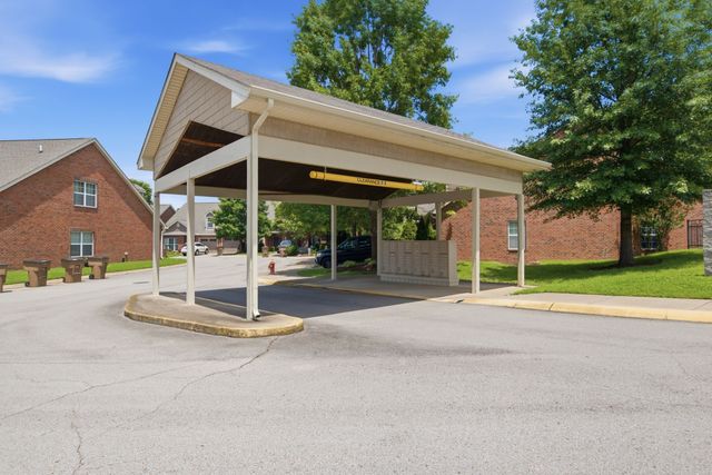 3067 Whitland Crossing Dr, Nashville, TN 37214
