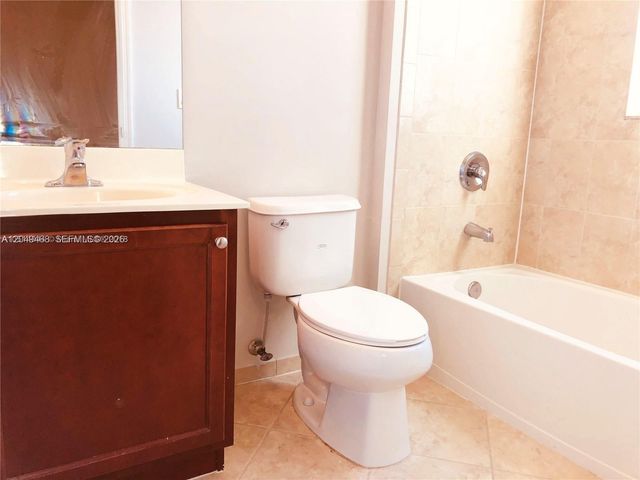 2884 SE 2nd Drive 2, Homestead, FL 33033