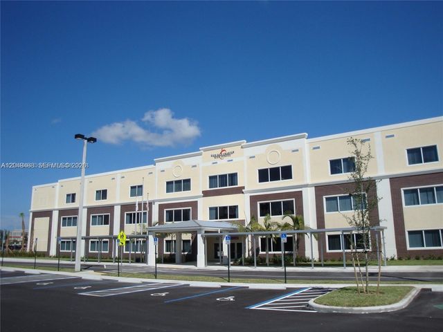 2884 SE 2nd Drive 2, Homestead, FL 33033