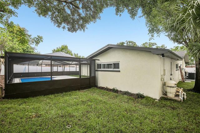 2230 ALBRIGHT DRIVE, Clearwater, FL 33765