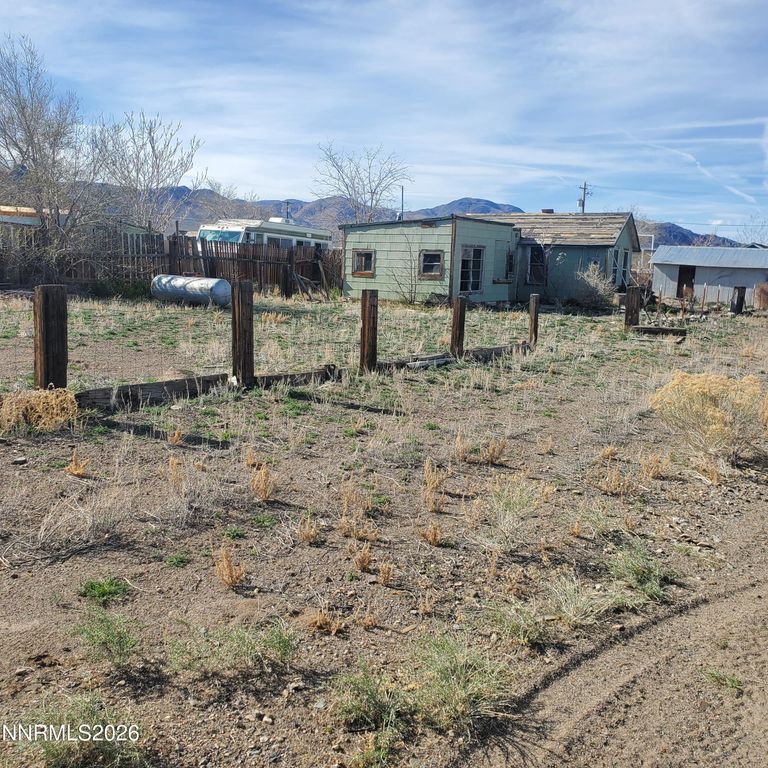 Image 1 of property listing at 908 A Street, Mina, NV 89422
