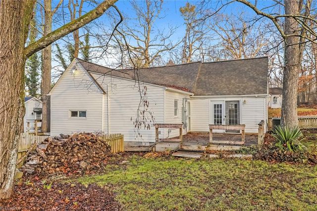 106 Spur Road, Greensboro, NC 27406