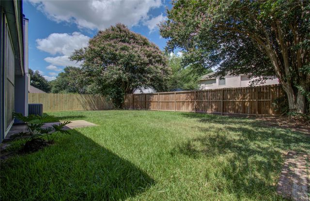 11810 Stone Bridge Drive, Houston, TX 77064