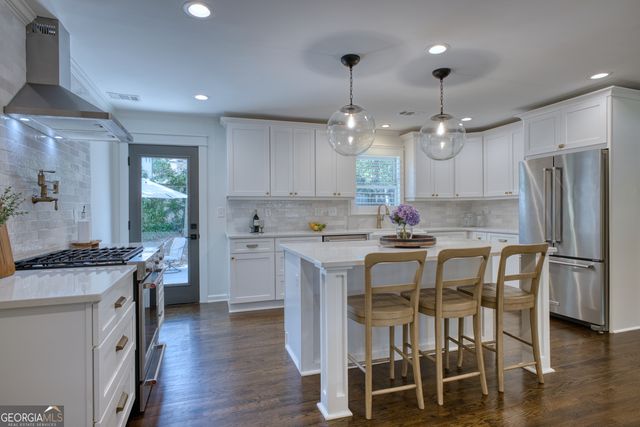 1530 Gaylor Drive SE, Smyrna, GA 30082